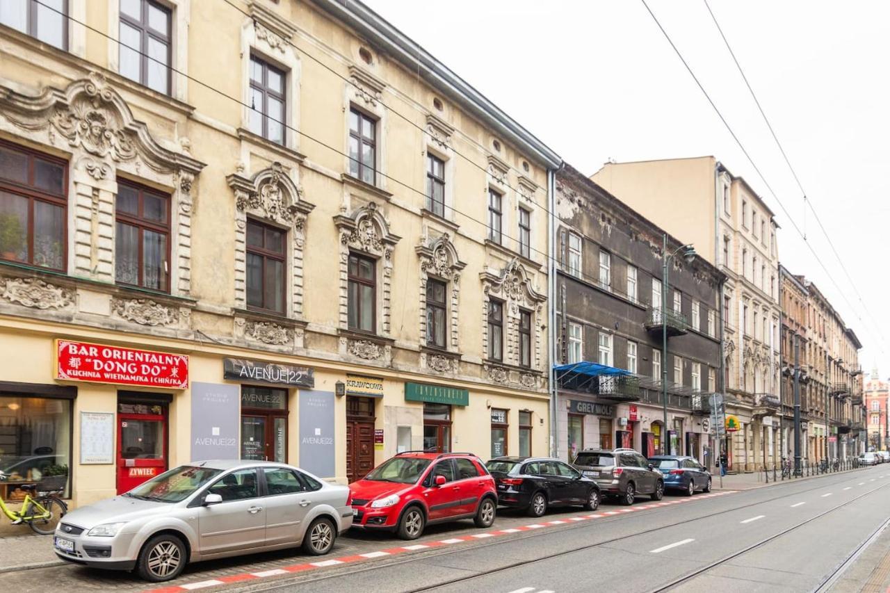 Spacious, Central & Artistic W/Brand New Bathroom! Krasków Exteriör bild