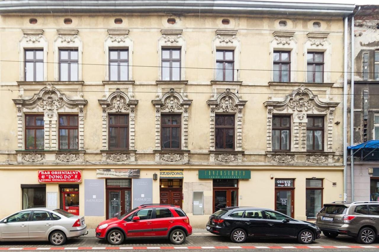 Spacious, Central & Artistic W/Brand New Bathroom! Krasków Exteriör bild
